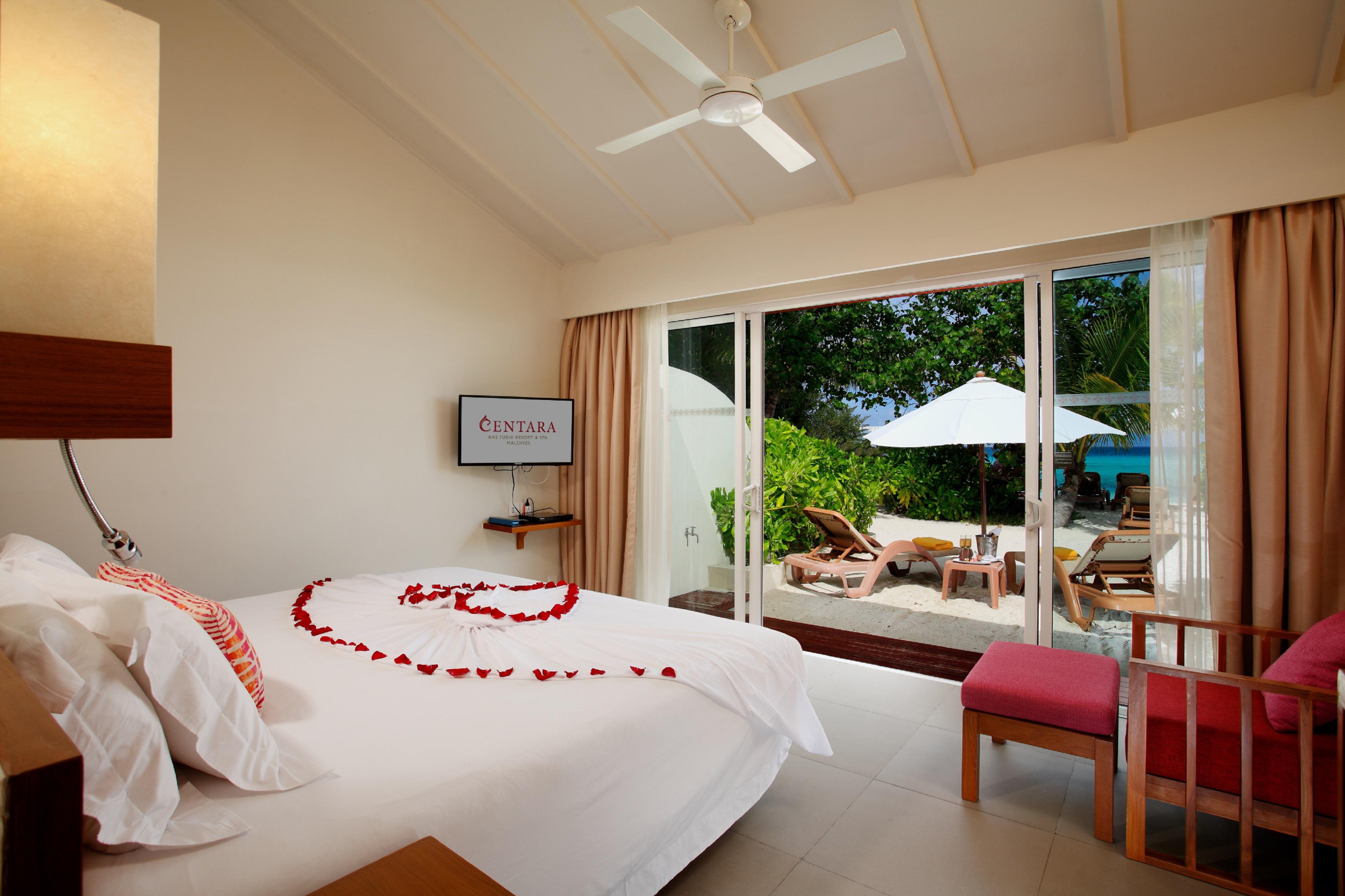 Centara Ras Fushi Resort & Spa Maldives (Adults Only) Μαλέ Εξωτερικό φωτογραφία