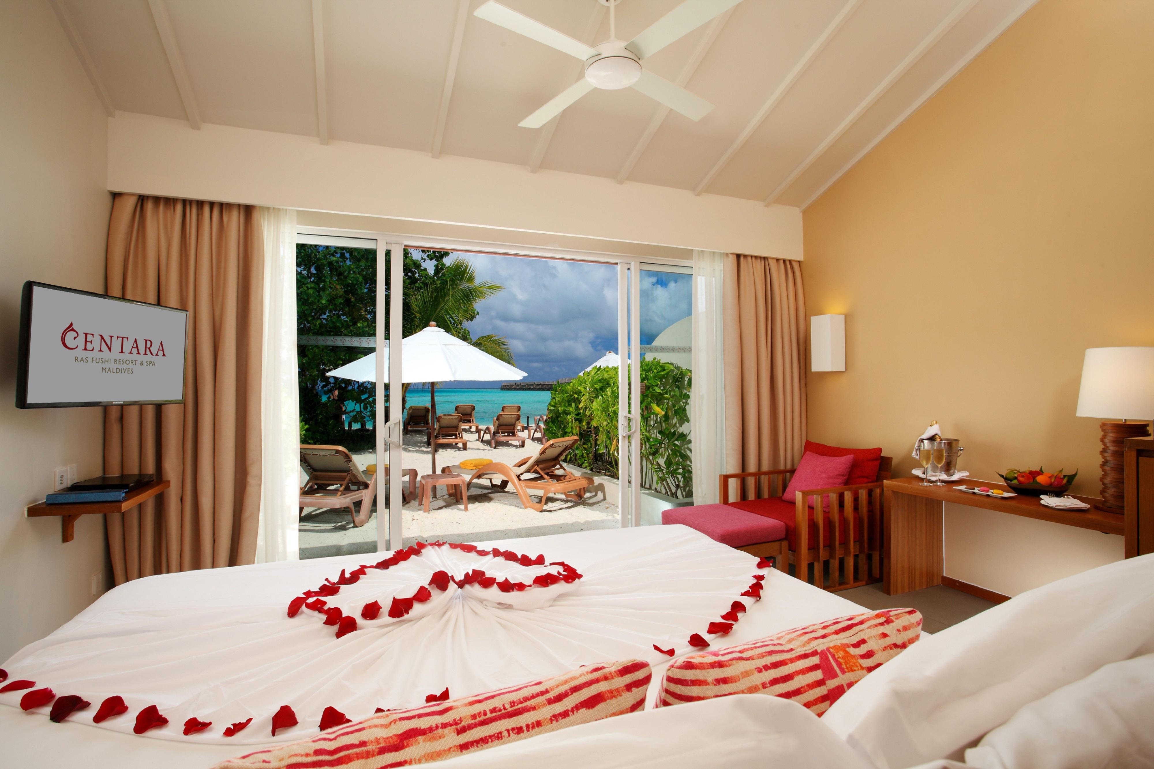 Centara Ras Fushi Resort & Spa Maldives (Adults Only) Μαλέ Εξωτερικό φωτογραφία